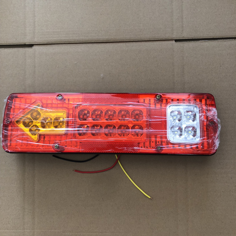 19LED Rear Truck Tail Light Ba - огляд і ціна Model Kit Ship