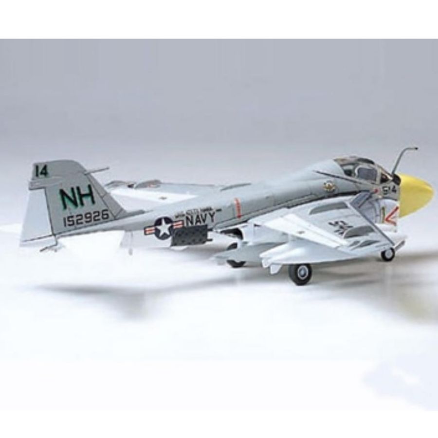 Tamiya TA61606 1/100 Grumman A - огляд і ціна Model Kit Tamiya