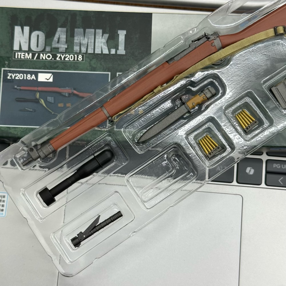 ZY2018A 1/6 Scale WWII British - огляд і ціна Model Kit Figure