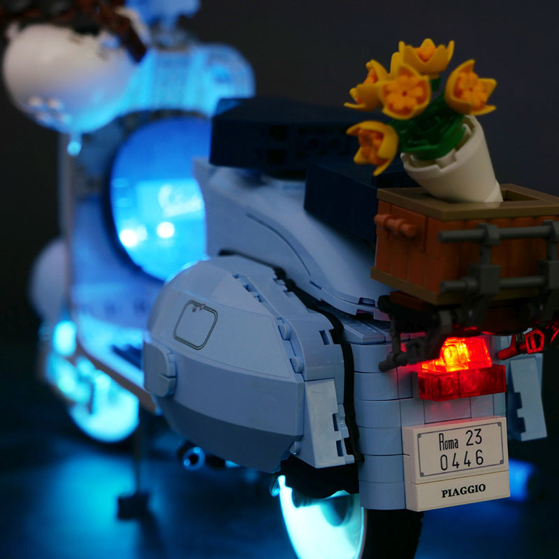 LED Light Kit For LEGO 10298 R - огляд і ціна Model Kit Vespa