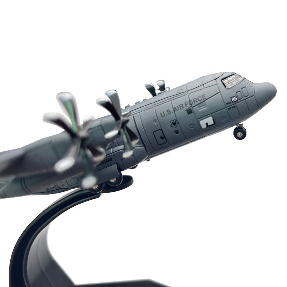 1/200 Scale US Lockheed C-130  - огляд і ціна Model Kit Planes