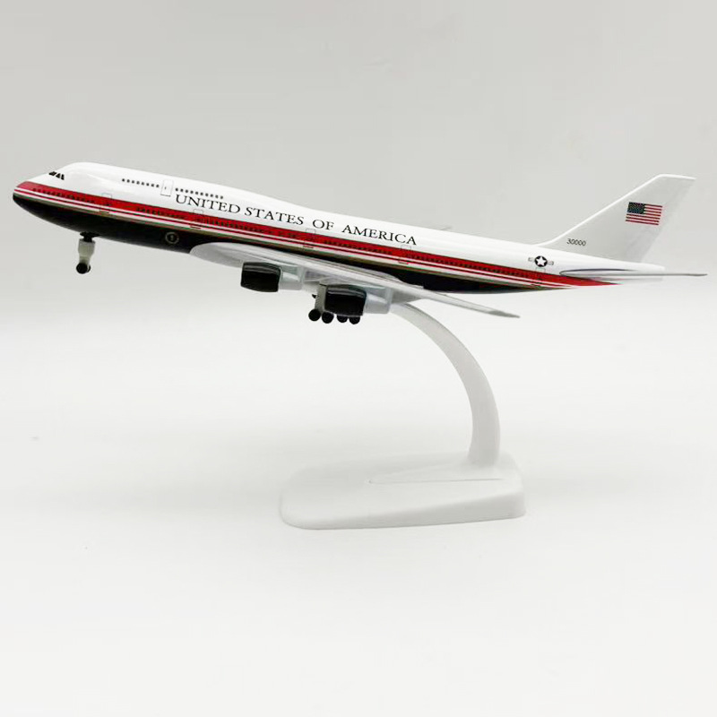 New 20cm Air Force One B747-20 - огляд і ціна Model Kit Planes