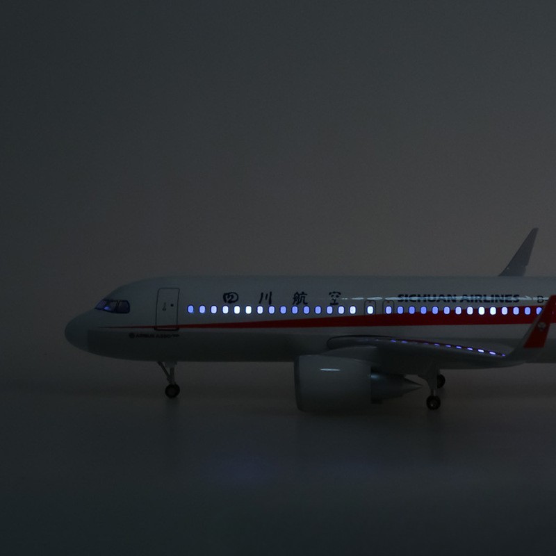 47cm Large Scale Sichuan A320  - огляд і ціна Model Kit Planes